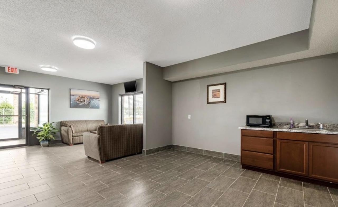 Southern Inn And Suites Spartanburg Ngoại thất bức ảnh